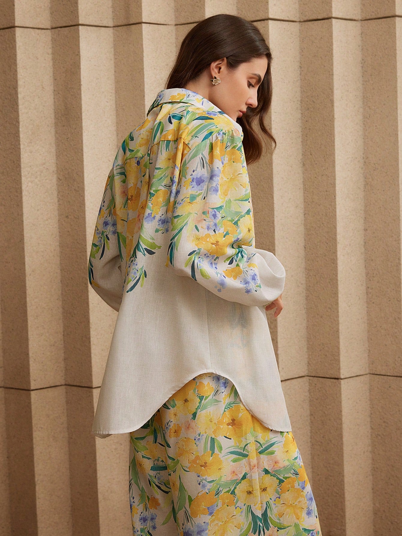 2pcs Apricot Floral Printed Ladies' Shirt And Pants Co-ord Set