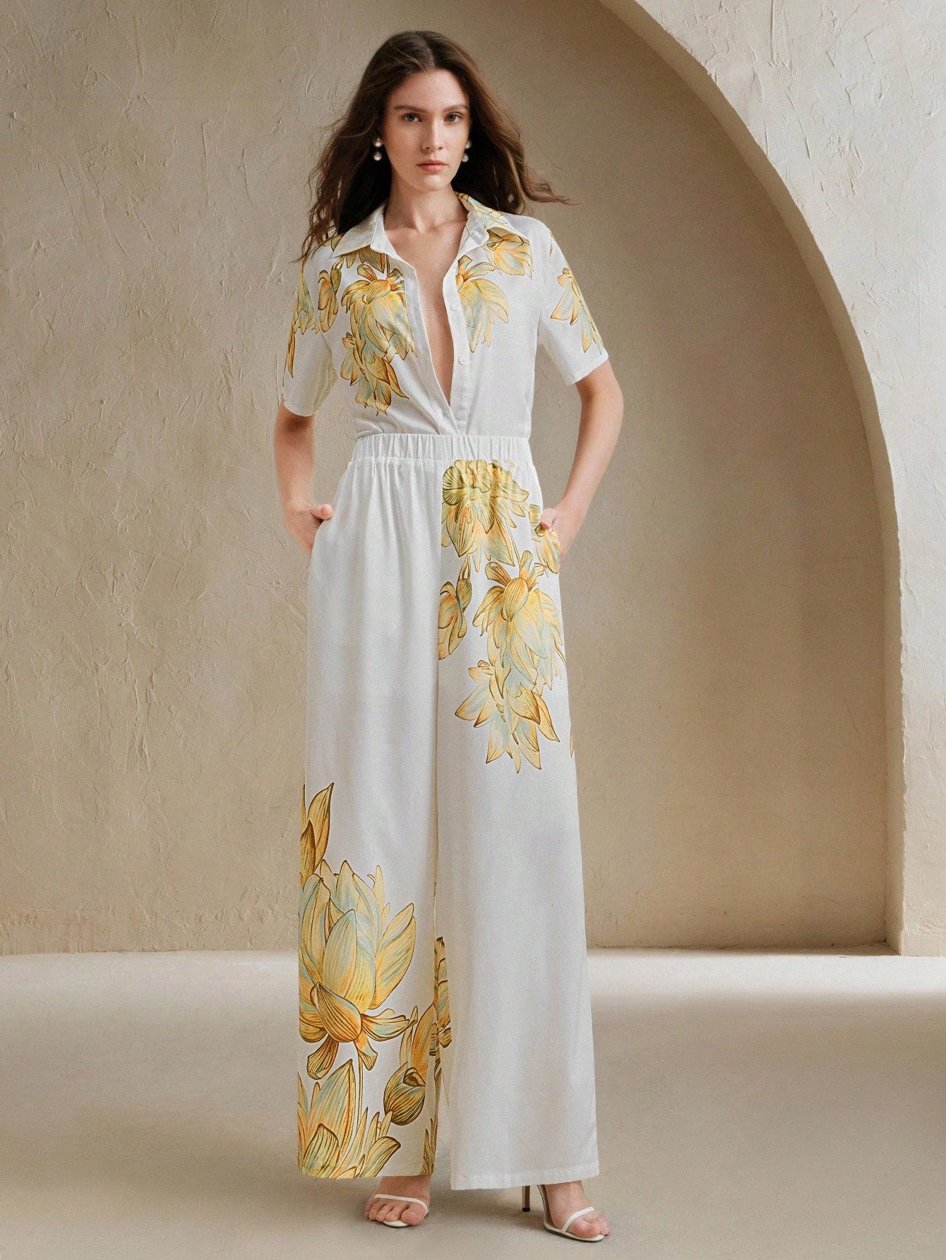 Elegant Holiday Print Short Sleeve Shirt & Straight Leg Co-ord Set