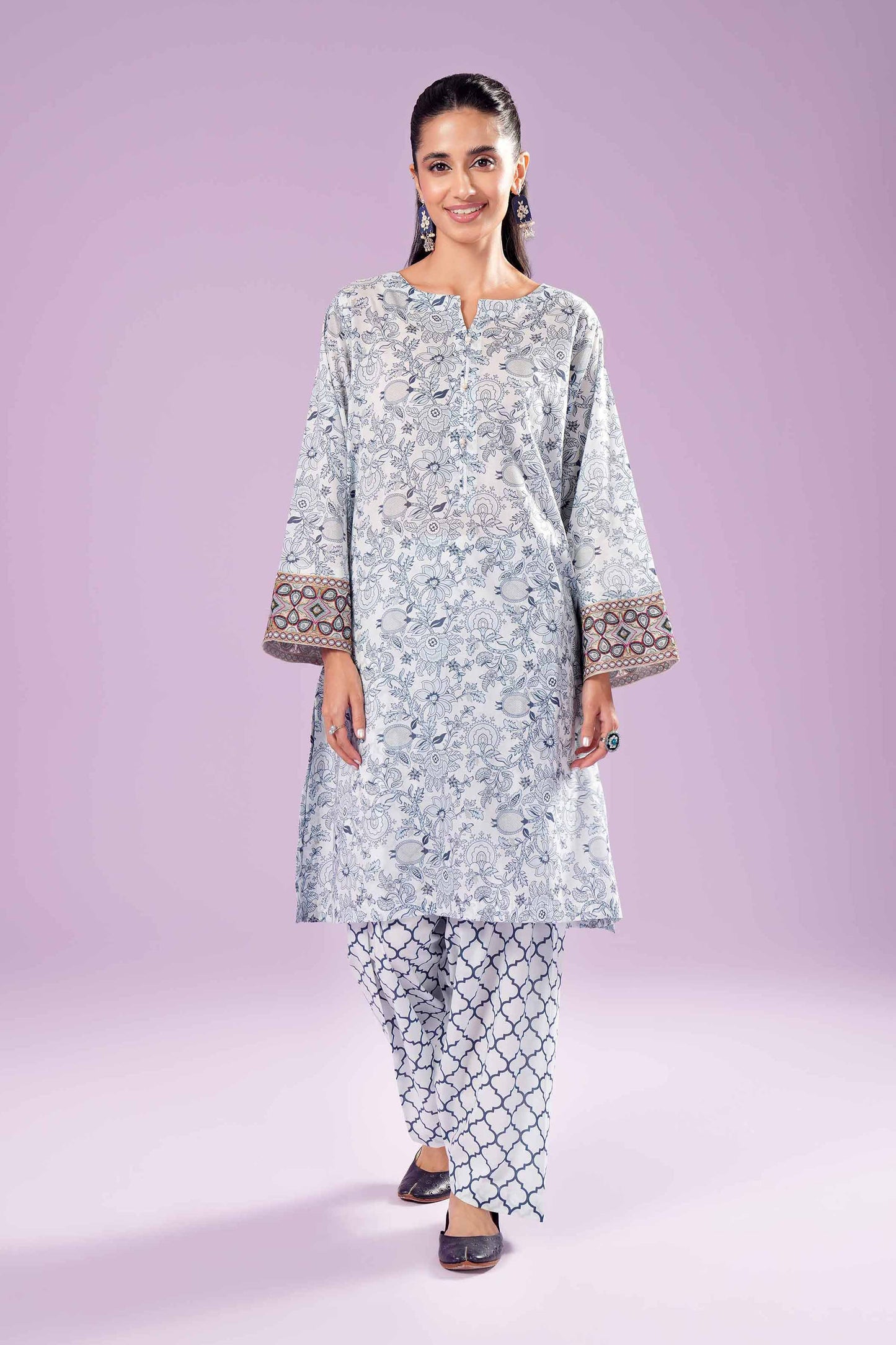 Elegant Blue Paisley Kurta with Geometric Pants Set