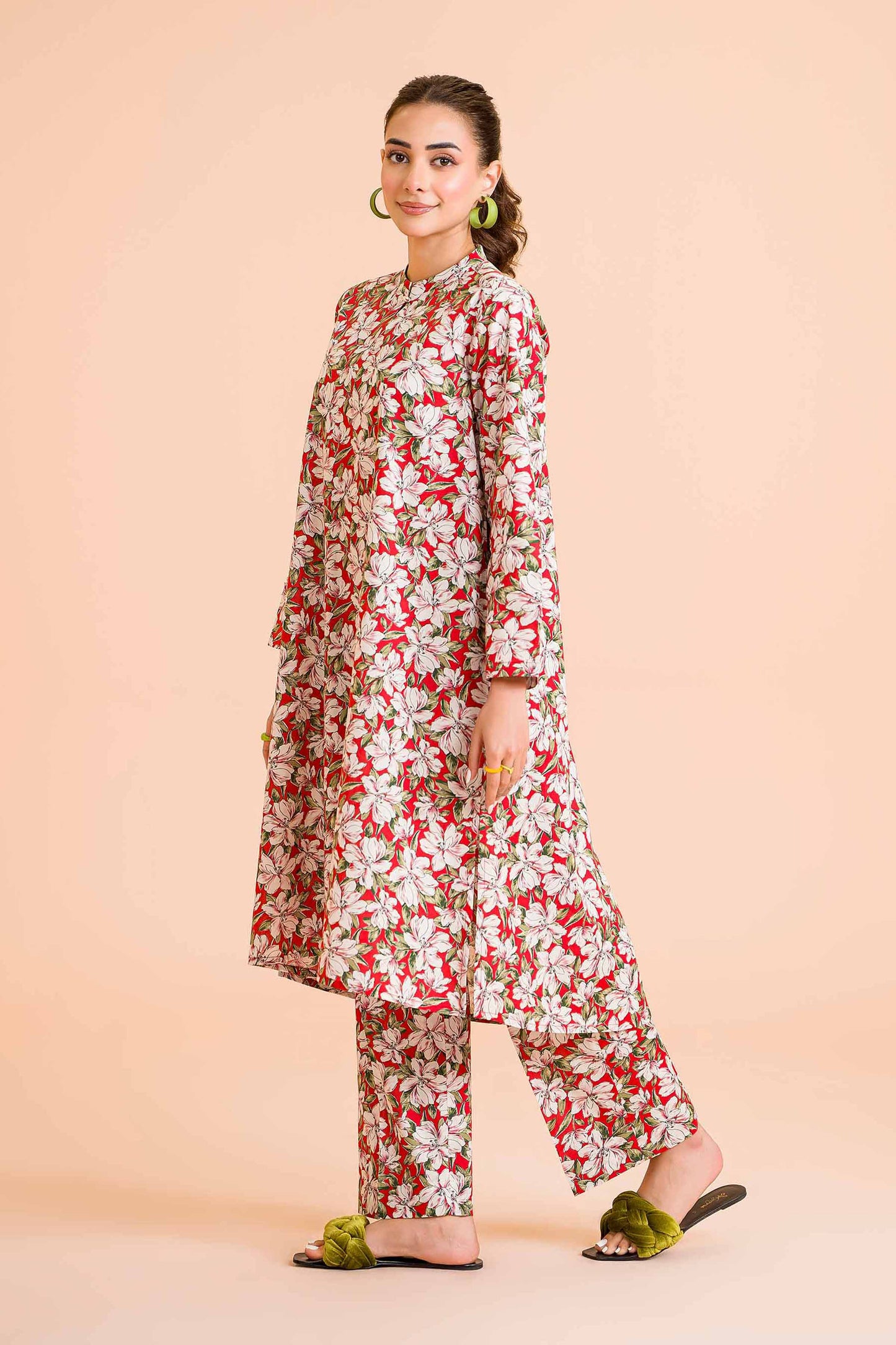 Scarlet Lily Printed Co-ord Set – Red & White Bloom Magic