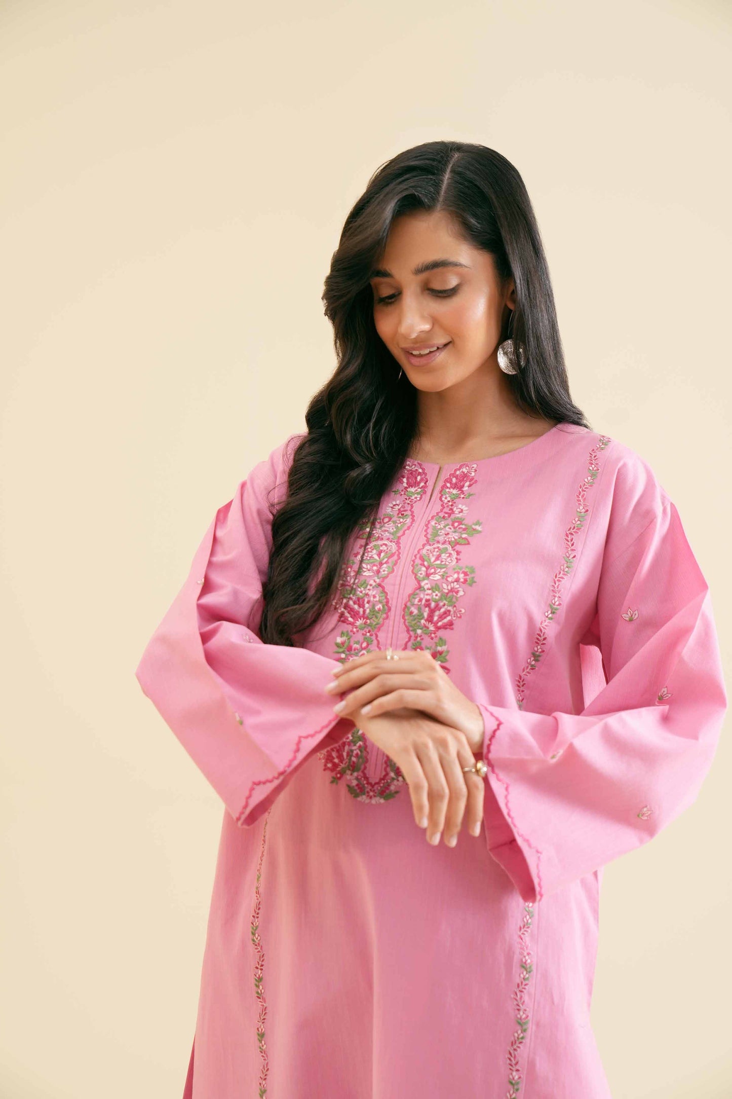 Blush Pink Kurta with Floral Embroidered Detailing