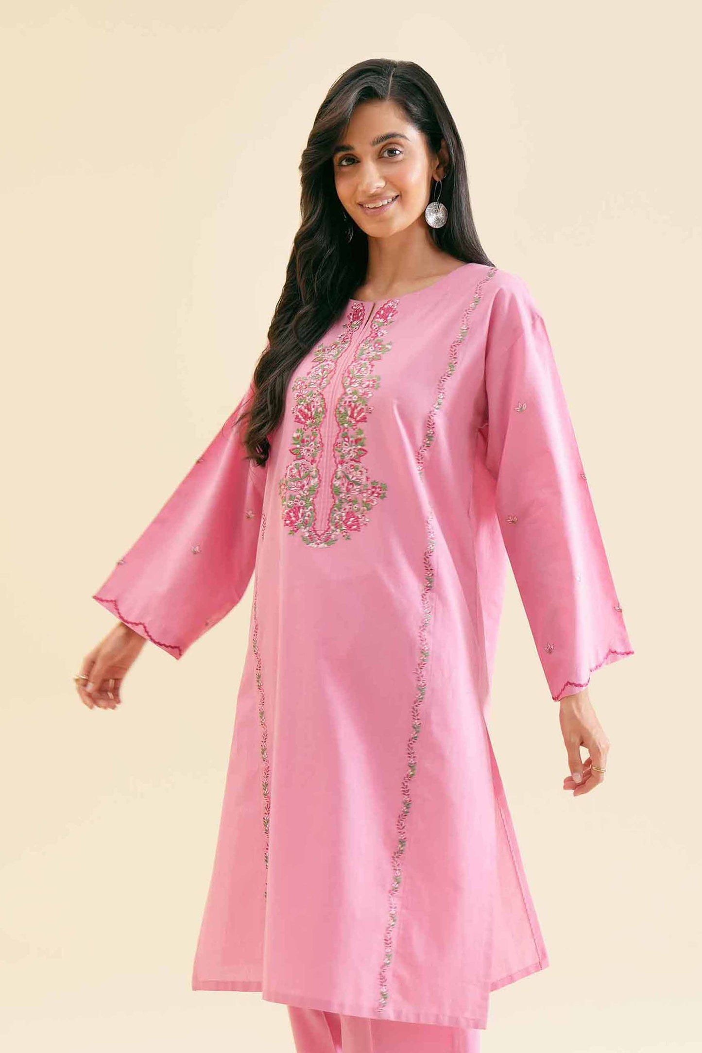 Blush Pink Kurta with Floral Embroidered Detailing