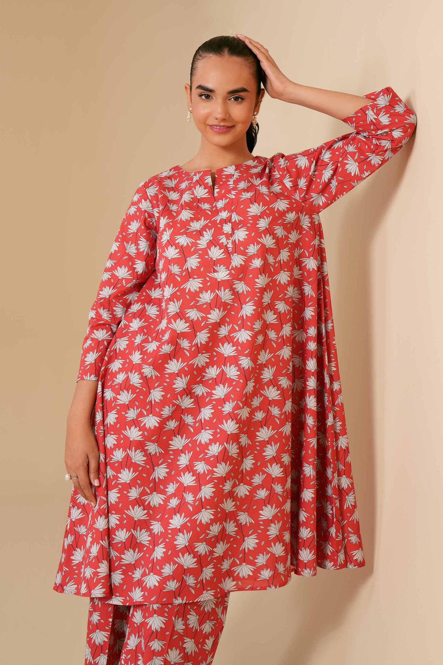 Bold Red Bloom Print Kurta & Pant Co-ord