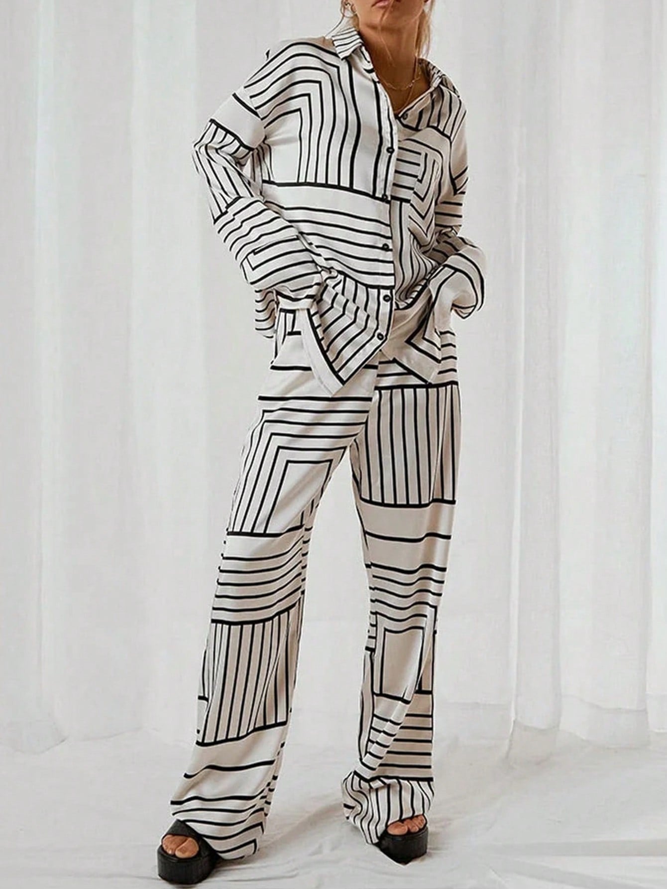 Black and White Elegant Casual Commuter 2 Pieces Set