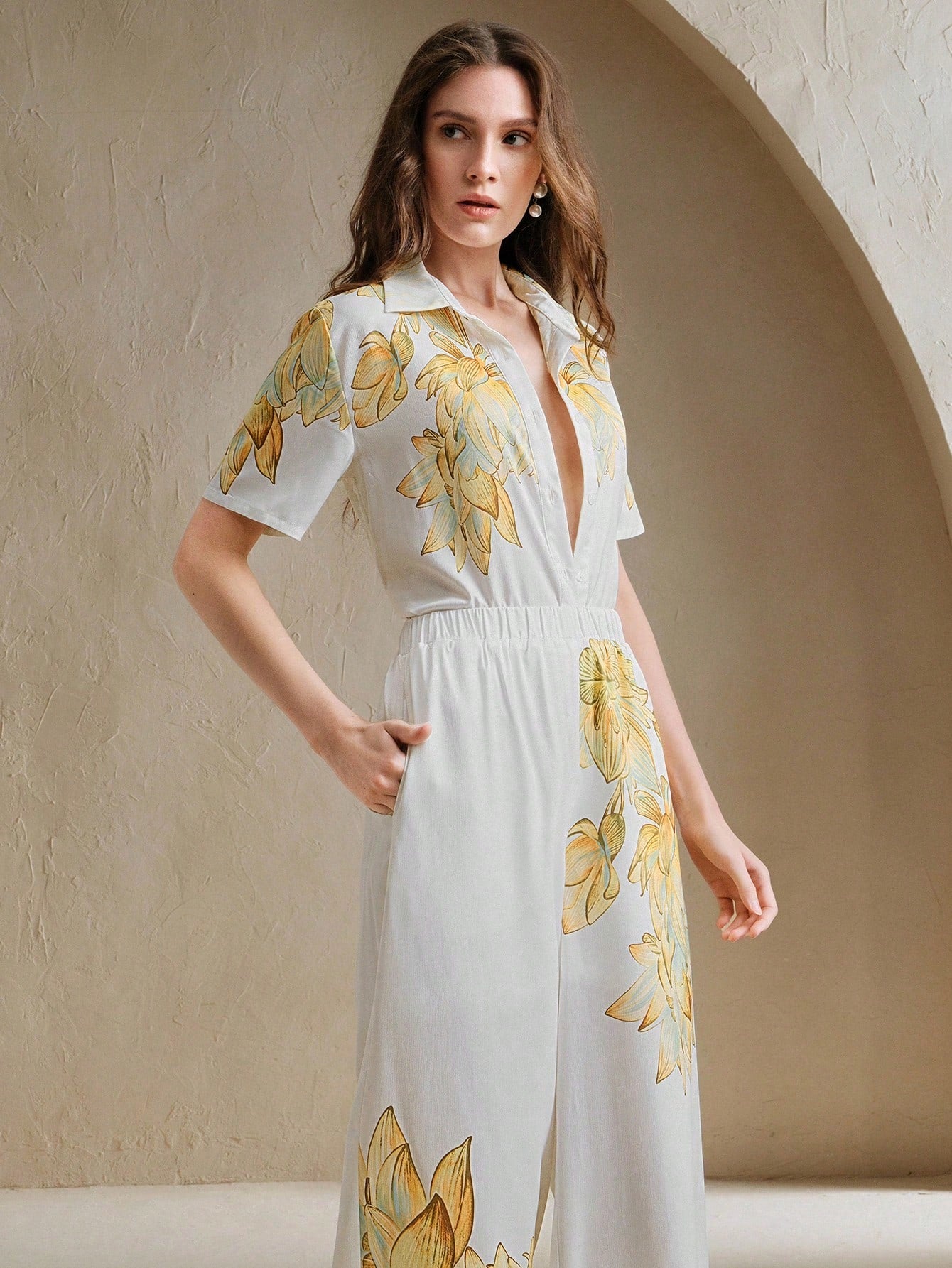 Elegant Holiday Print Short Sleeve Shirt & Straight Leg Co-ord Set