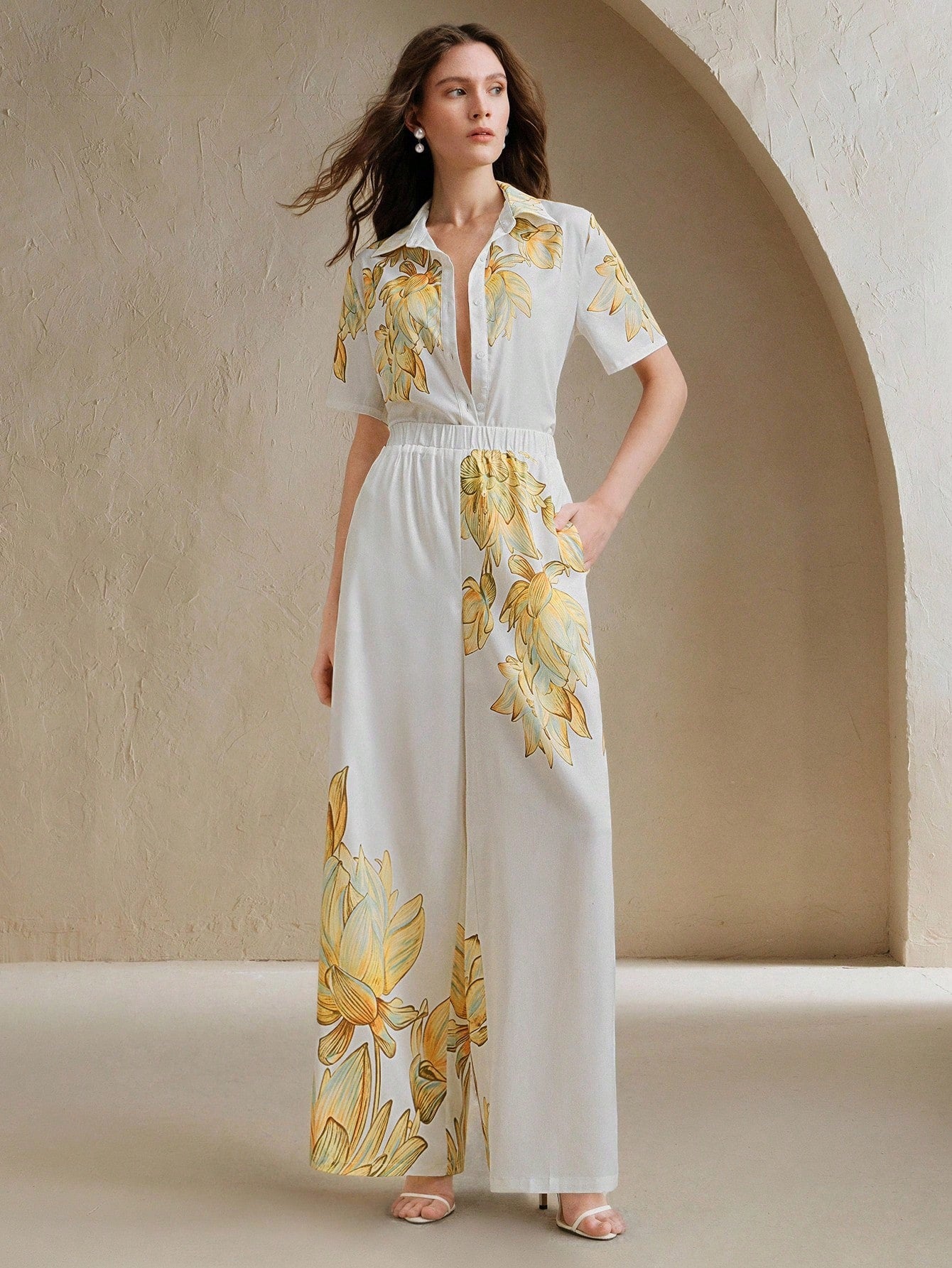 Elegant Holiday Print Short Sleeve Shirt & Straight Leg Co-ord Set