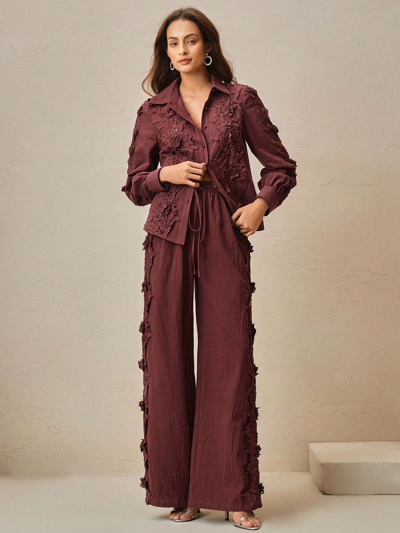 Cotton Lace Trim Hollow Out Design Turndown Collar Co-ord Set