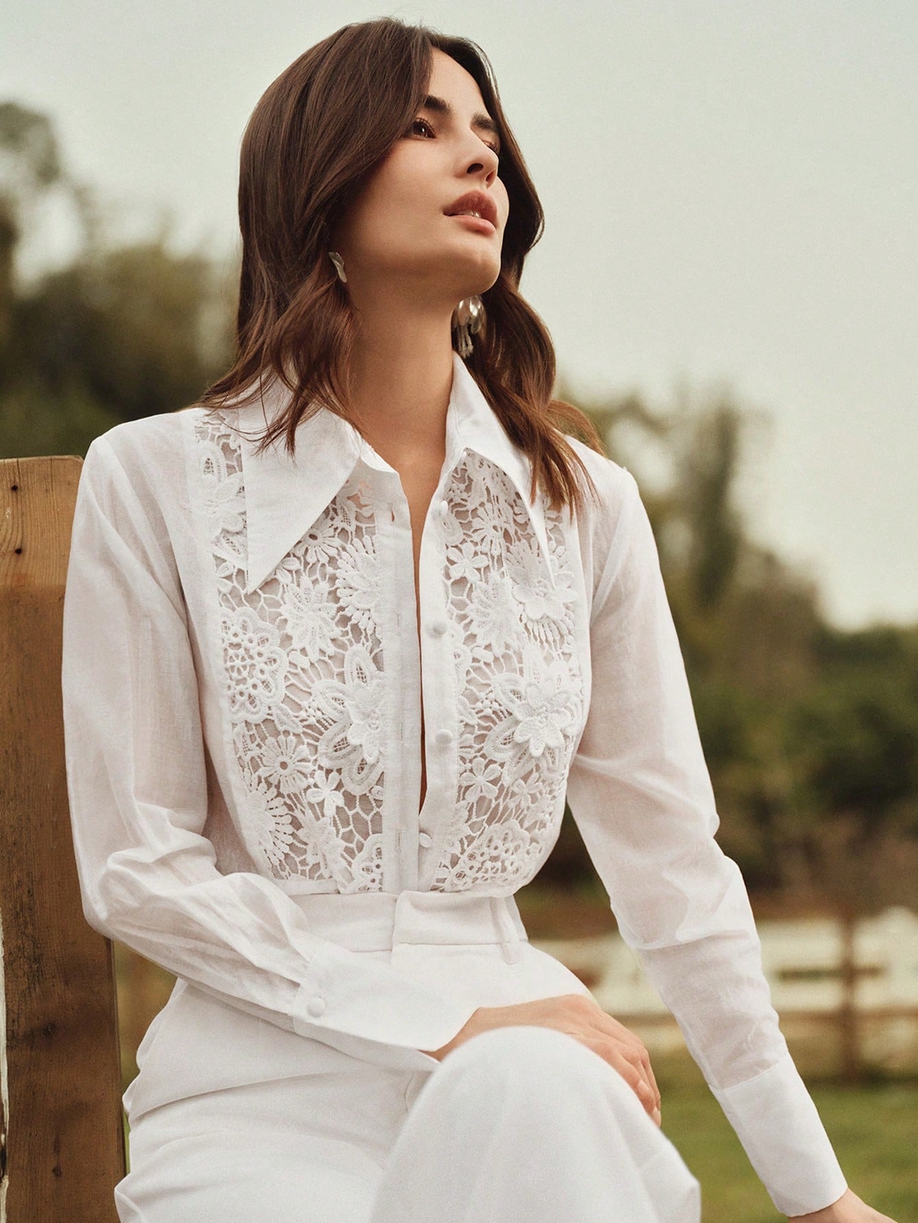 Women's White Lace Applique Turndown Collar Co-ord Set