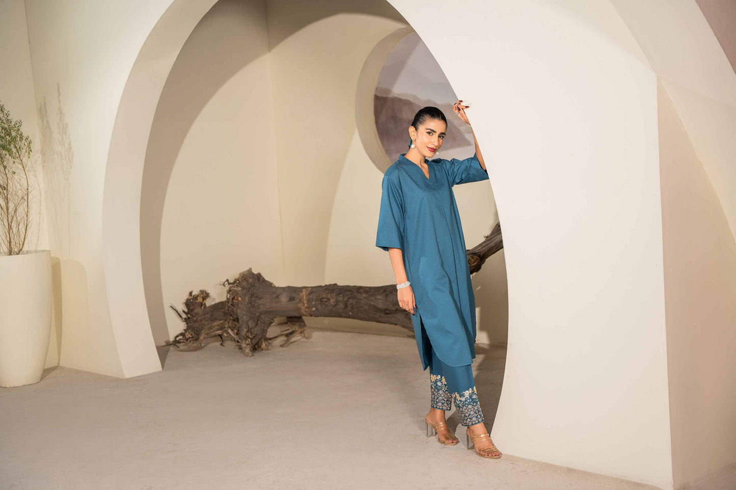 Teal Grace Kurta Set with Embroidered Pants
