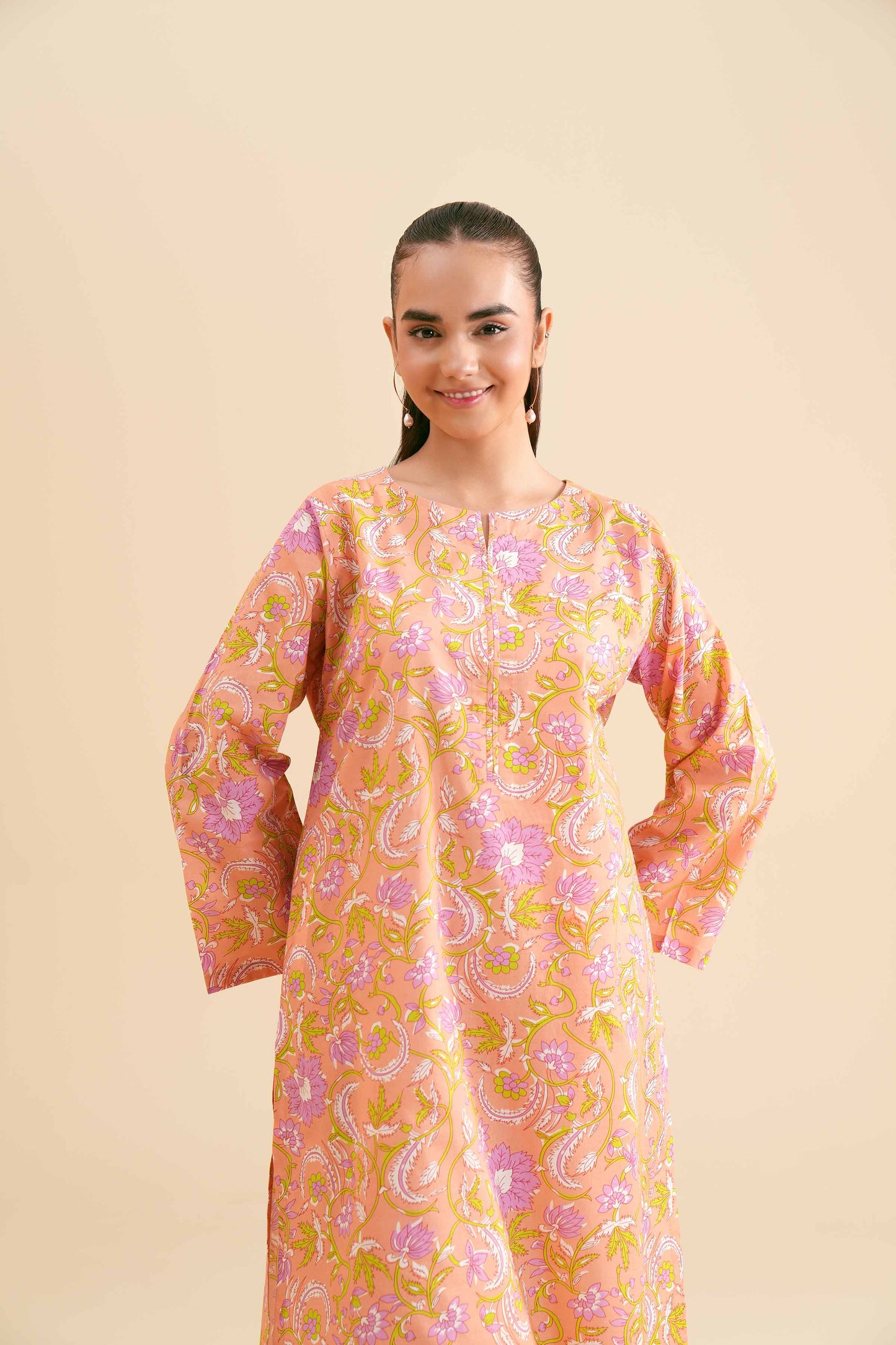Pastel Peach Floral Paisley Kurta & Pant Set