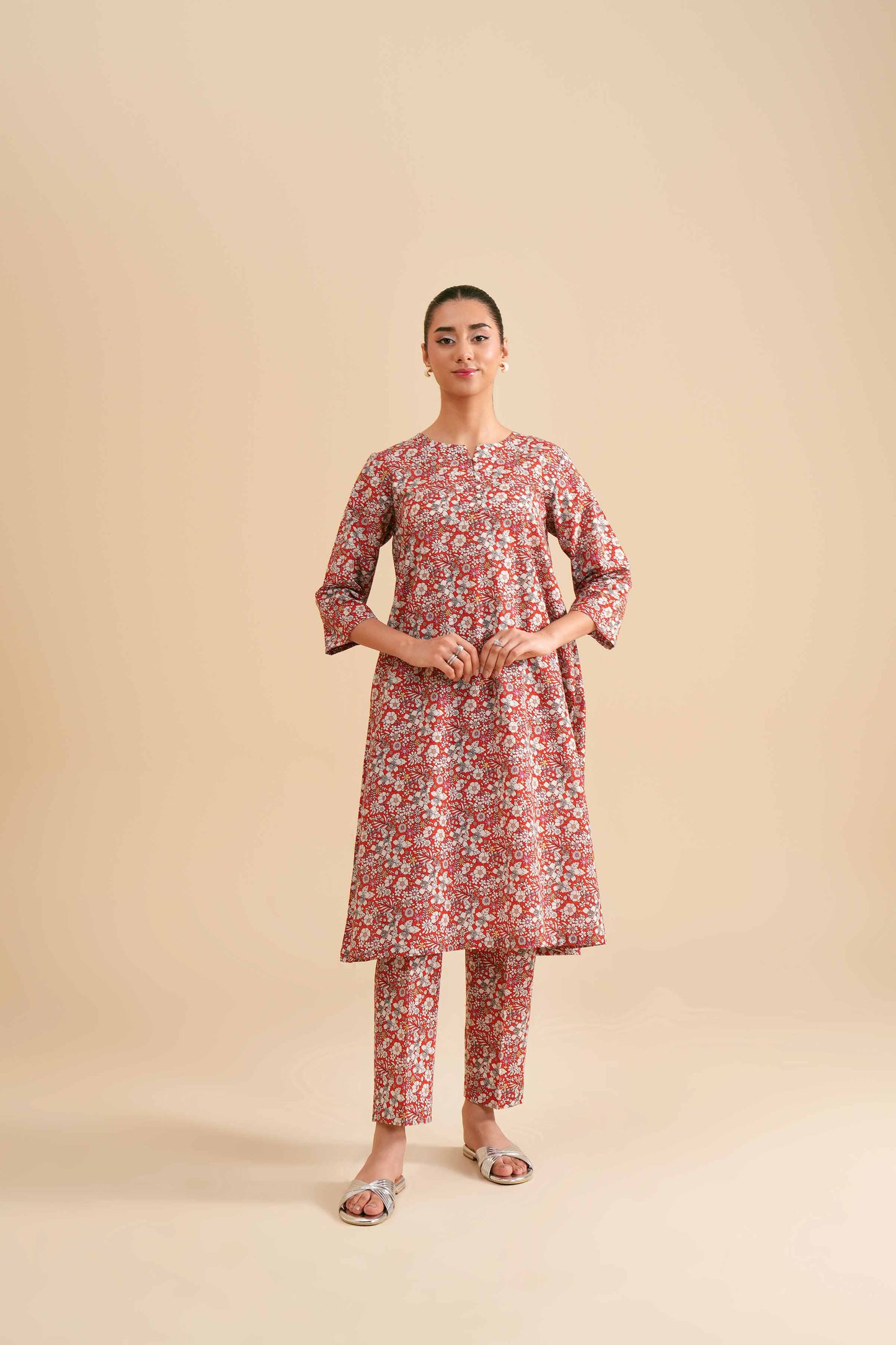 Crimson Bloom Ditsy Print Kurta & Pant Co-ord